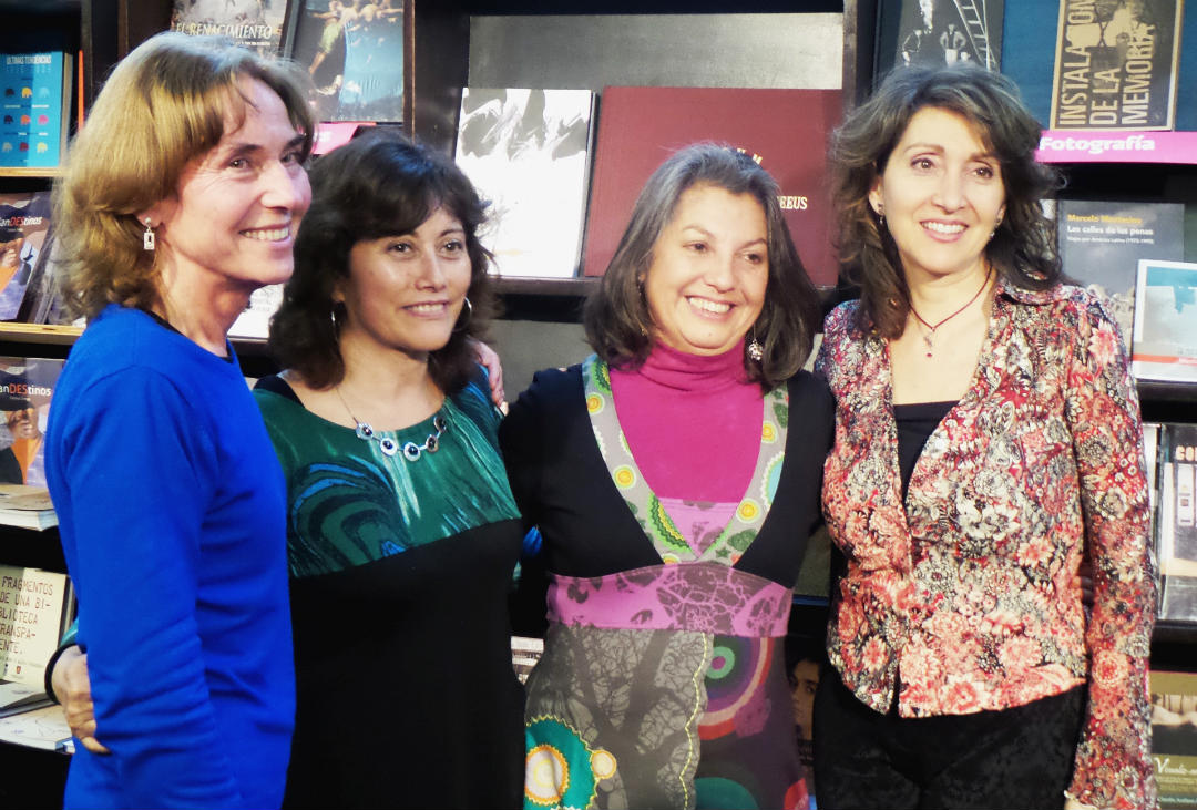 Elizabeth Rendic, Valentina Álvarez, Gina Cerda y Vivian Lavín. Foto: Liberalia.
